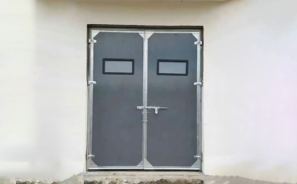 独山子工业门在高温作业区域的运行表现